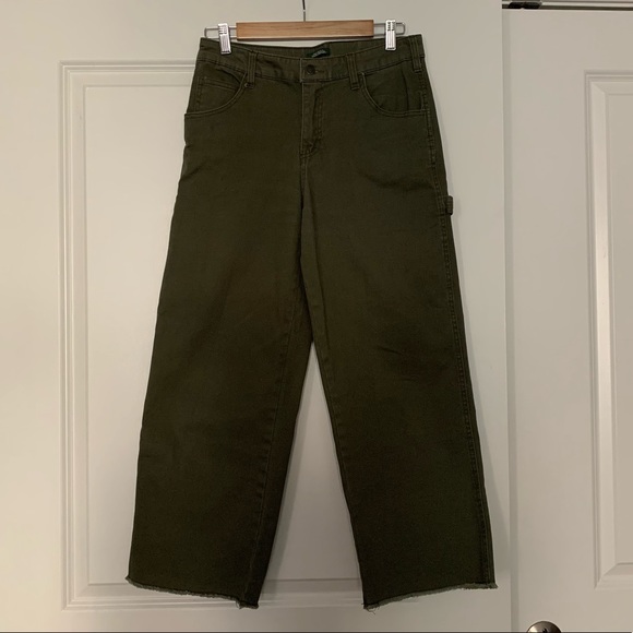 Olive cargo-inspired pants - Picture 1 of 9